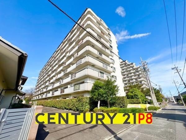 4LDK apartment in Komaki, Aichi - Photo 1