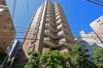2LDK apartment in Meguro Ward