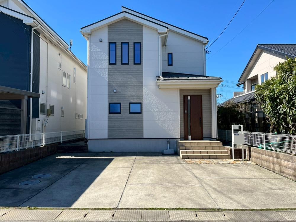 4LDK house in Shibata, Niigata - Photo 1