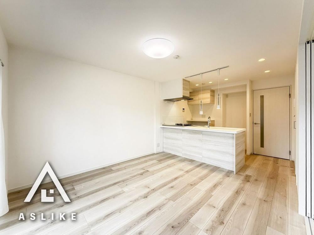 2LDK apartment in Matsudo, Chiba - Photo 1