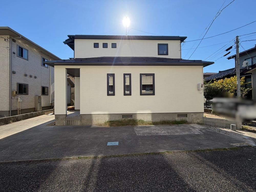 4LDK house in Nishi Ward, Niigata - Photo 1