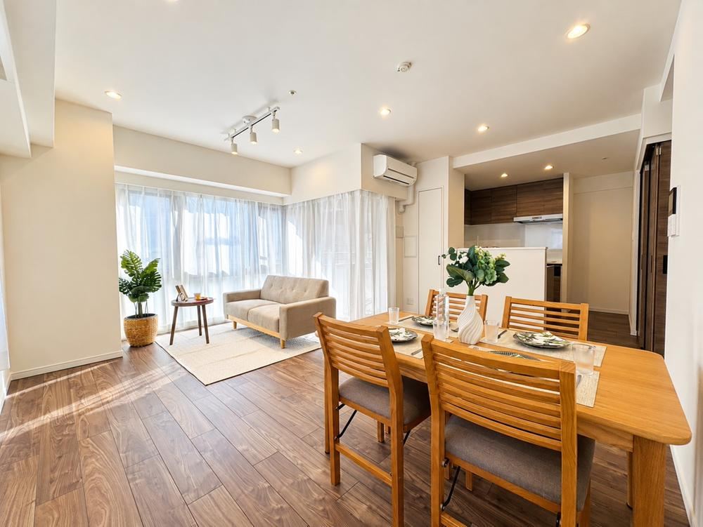 3LDK apartment in Chuo Ward, Osaka - Photo 1