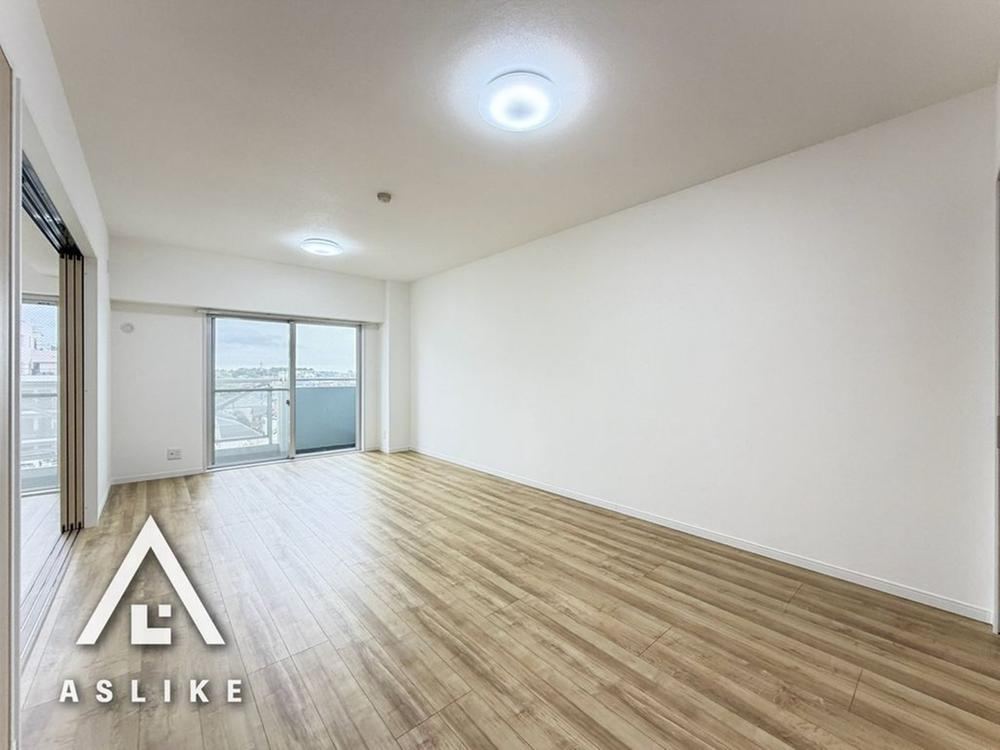 2LDK apartment in Kashiwa, Chiba - Photo 1