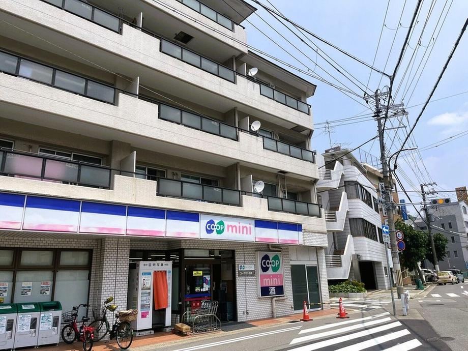 3DK house in Hyogo Ward, Kobe, Hyogo - Photo 1