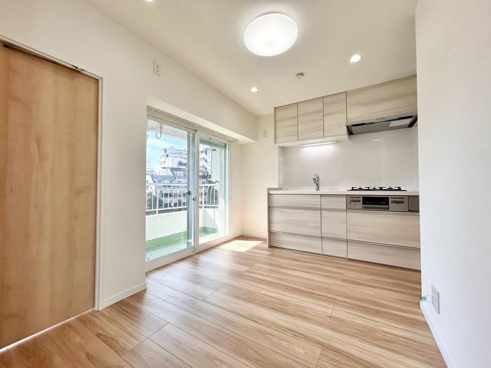 2DK apartment in Ota Ward, Tokyo - Photo 1