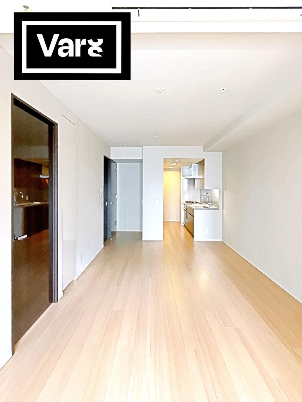 2LDK apartment in Shinjuku Ward, Tokyo - Photo 1