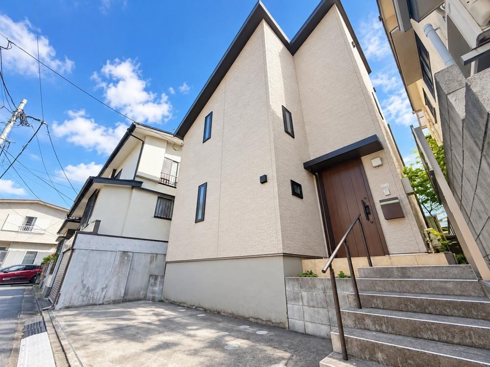 2LDK house in Suginami Ward, Tokyo - Photo 1