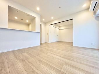 3LDK apartment in Edogawa Ward