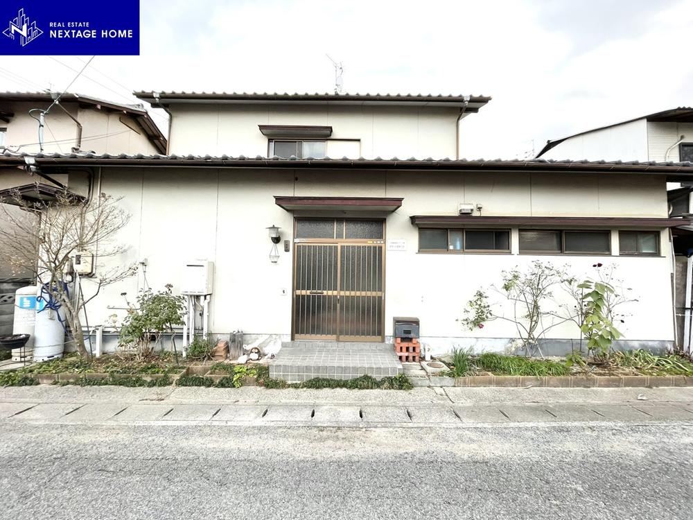 4LDK house in Minami Ward, Okayama - Photo 1