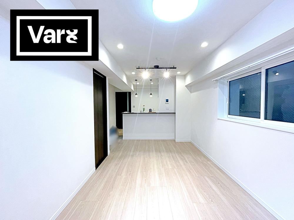 2LDK apartment in Shinjuku Ward, Tokyo - Photo 1
