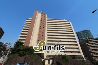 2LDK apartment in Meguro Ward