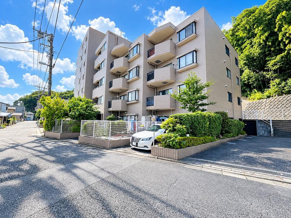 3LDK apartment in Fujisawa, Kanagawa - Photo 1
