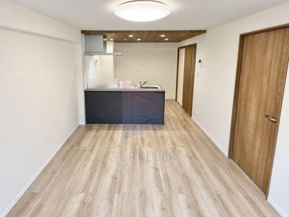 1LDK apartment in Minato Ward, Tokyo - Photo 1