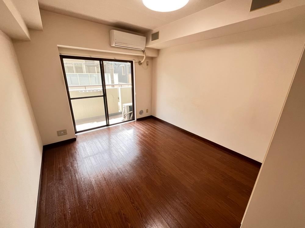studio apartment in Nakagyo Ward, Kyoto - Photo 1