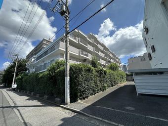 3LDK apartment in Urawa Ward, Saitama City
