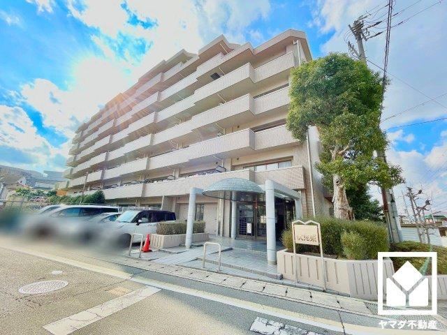 3LDK apartment in Fushimi Ward, Kyoto - Photo 1