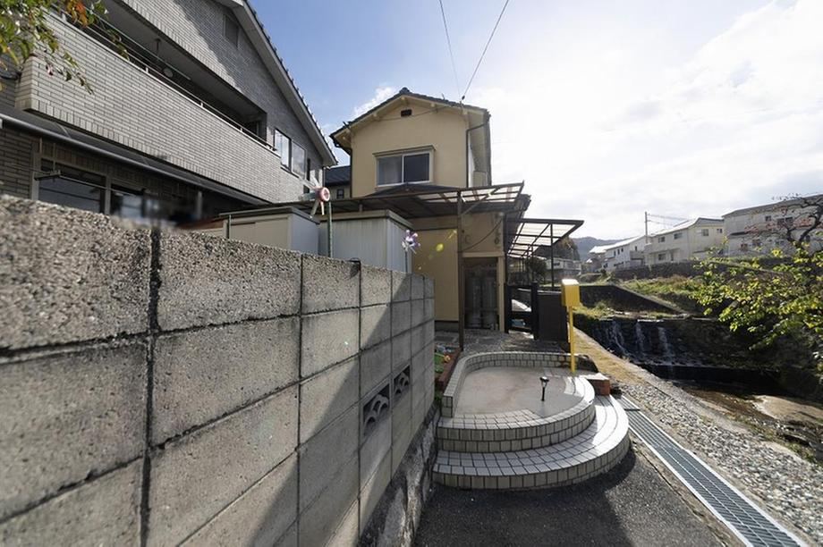 3DK house in Asakita Ward, Hiroshima - Photo 1
