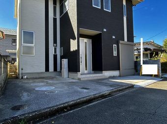 4LDK house in Matsuyama