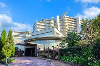 3LDK+S apartment in Chofu