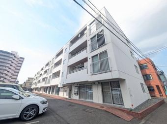 3LDK apartment in Nishi Ward, Sapporo