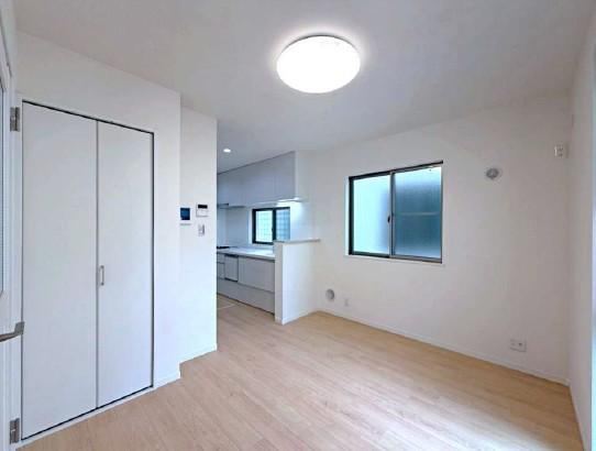 3LDK house in Setagaya Ward, Tokyo - Photo 1