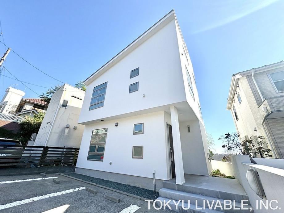 4LDK house in Aoba Ward, Yokohama, Kanagawa - Photo 1