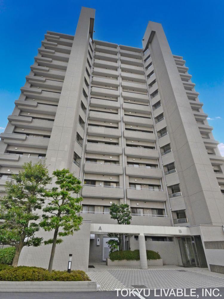 3LDK apartment in Yamato, Kanagawa - Photo 1