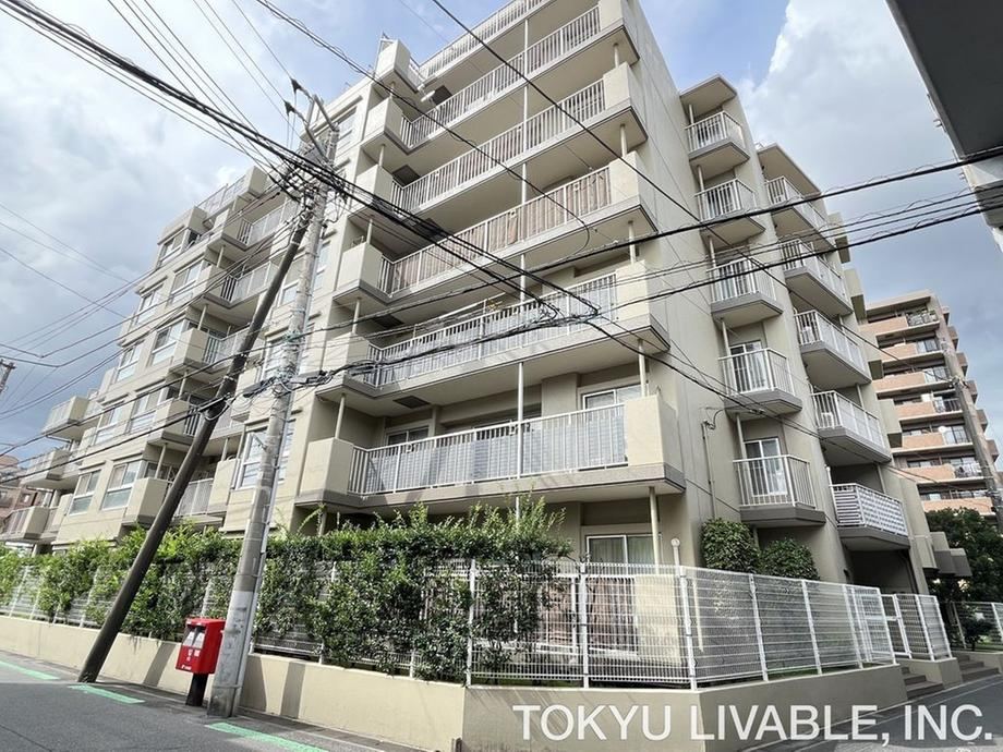 3LDK apartment in Funabashi, Chiba - Photo 1