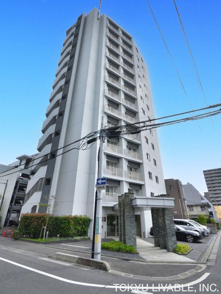 3LDK apartment in Minami Ward, Saitama - Photo 1