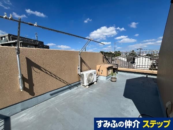 3LDK apartment in Shinagawa Ward, Tokyo - Photo 1