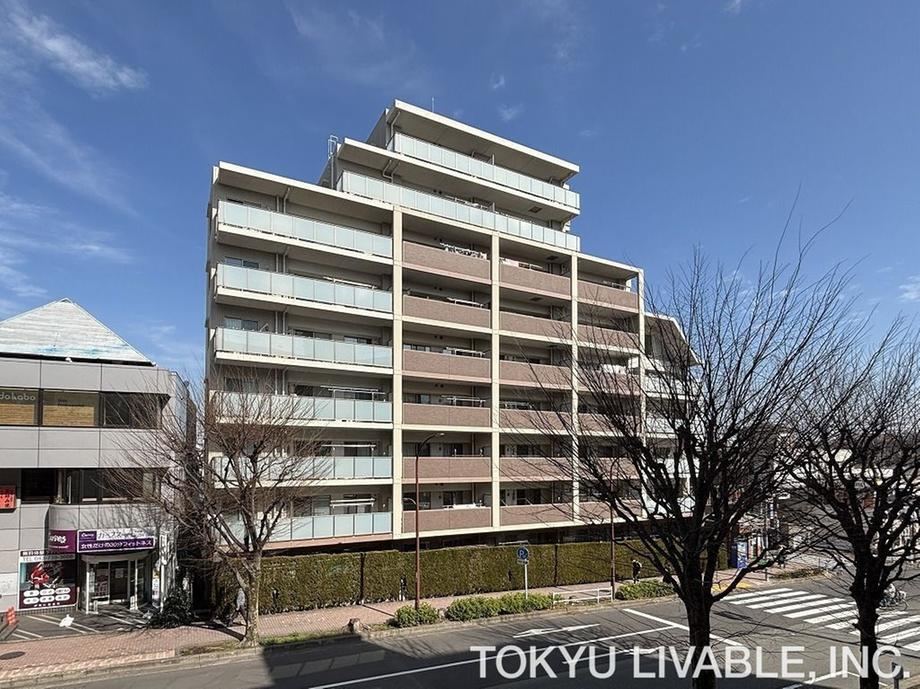 2LDK apartment in Machida, Tokyo - Photo 1