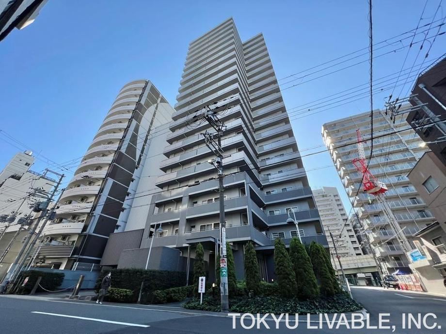 2LDK apartment in Chuo Ward, Osaka - Photo 1