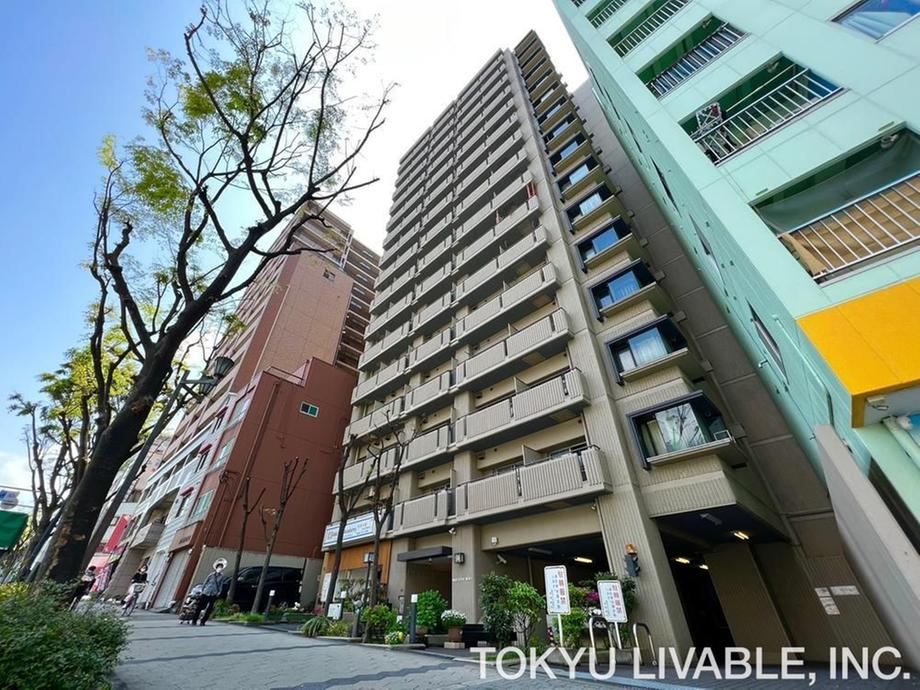 1LDK+S apartment in Tennoji Ward, Osaka - Photo 1