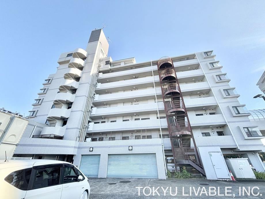 3LDK apartment in Soka, Saitama - Photo 1