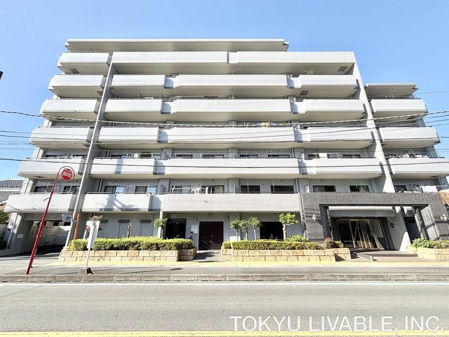 3LDK apartment in Soka, Saitama - Photo 1