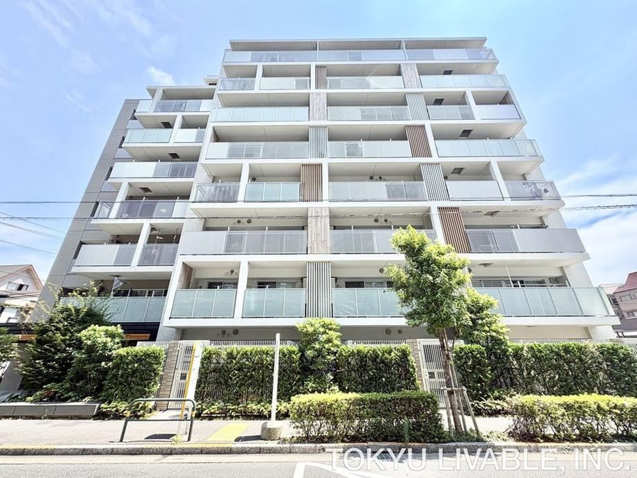 2LDK apartment in Adachi Ward, Tokyo - Photo 1