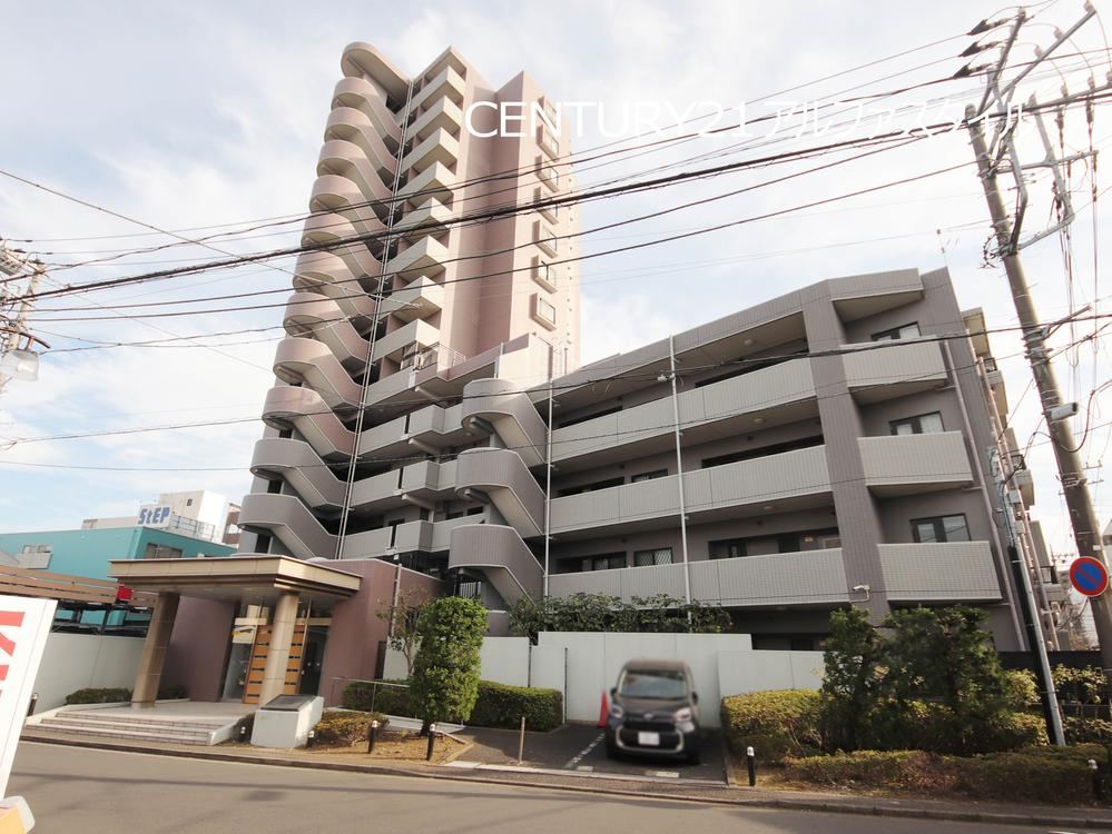 3LDK apartment in Yamato, Kanagawa - Photo 1