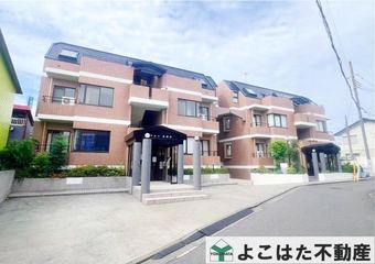 3LDK apartment in Fuchu