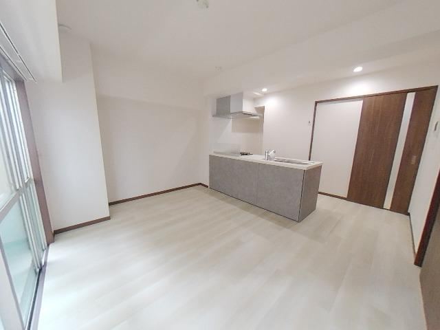 1LDK apartment in Sumida Ward, Tokyo - Photo 1