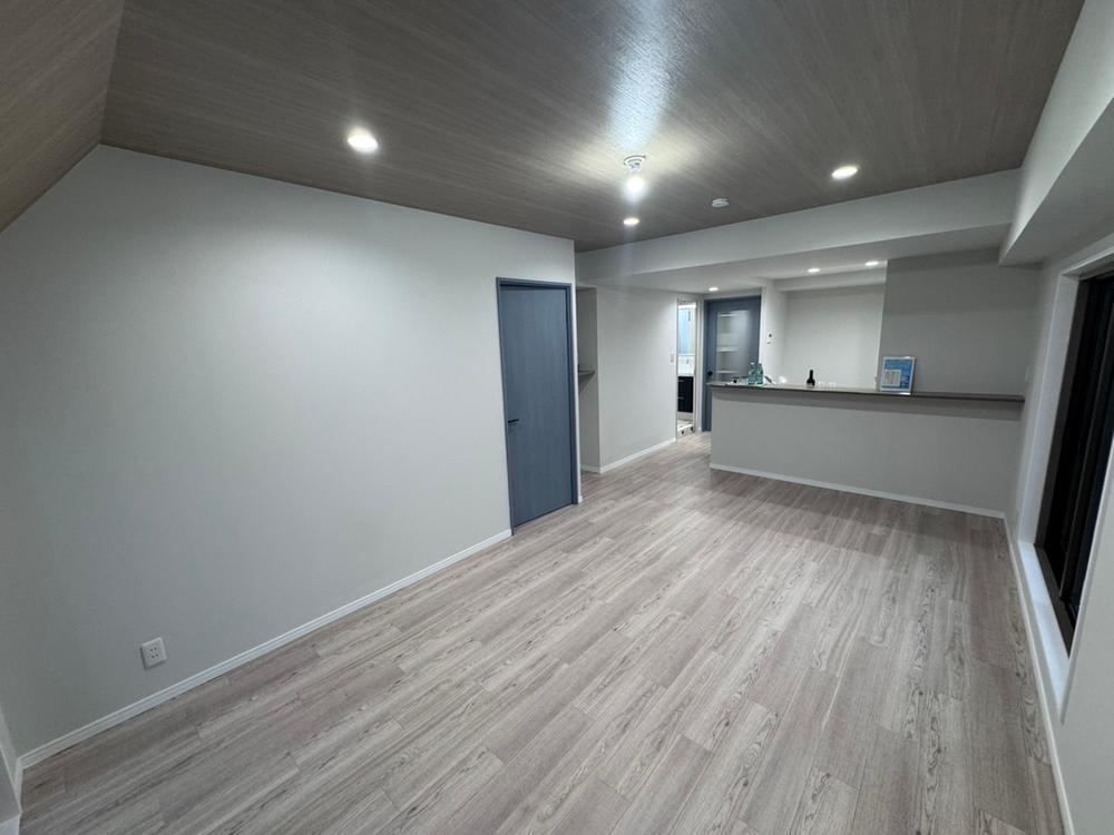 2LDK+S apartment in Chuo Ward, Sagamihara, Kanagawa - Photo 1