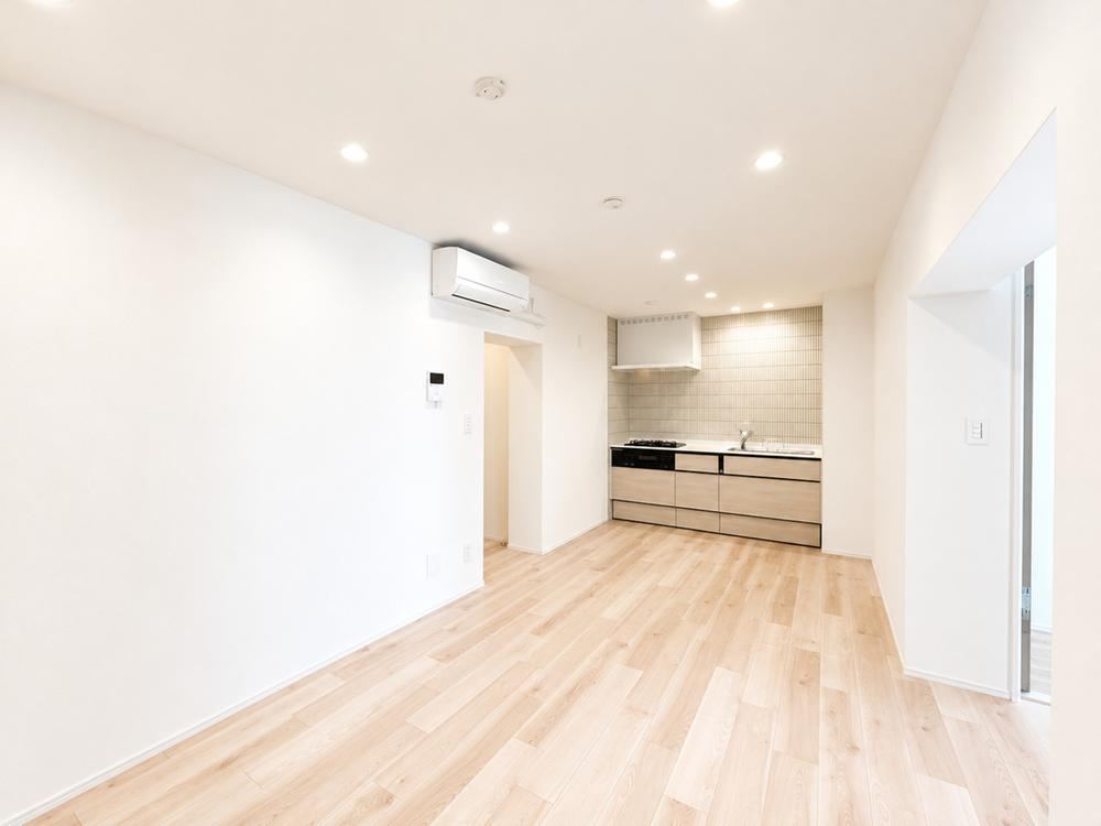 3LDK apartment in Ome, Tokyo - Photo 1