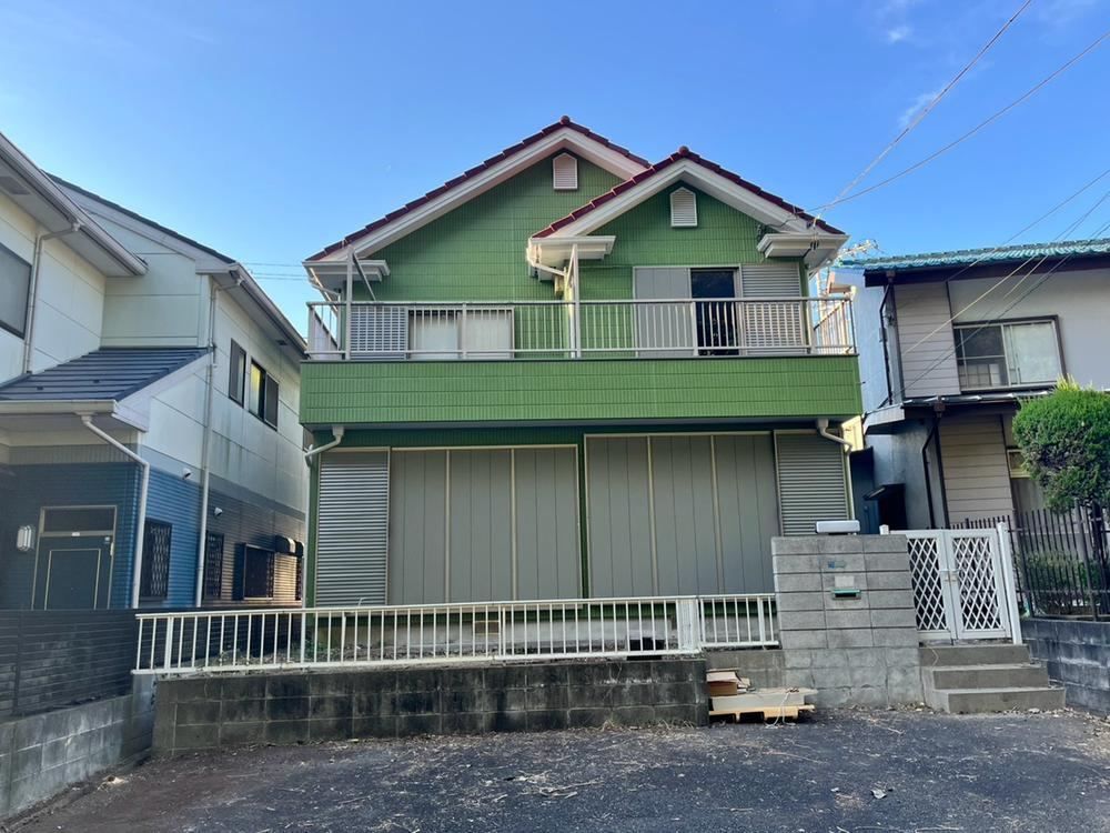 4LDK house in Yokosuka, Kanagawa - Photo 1