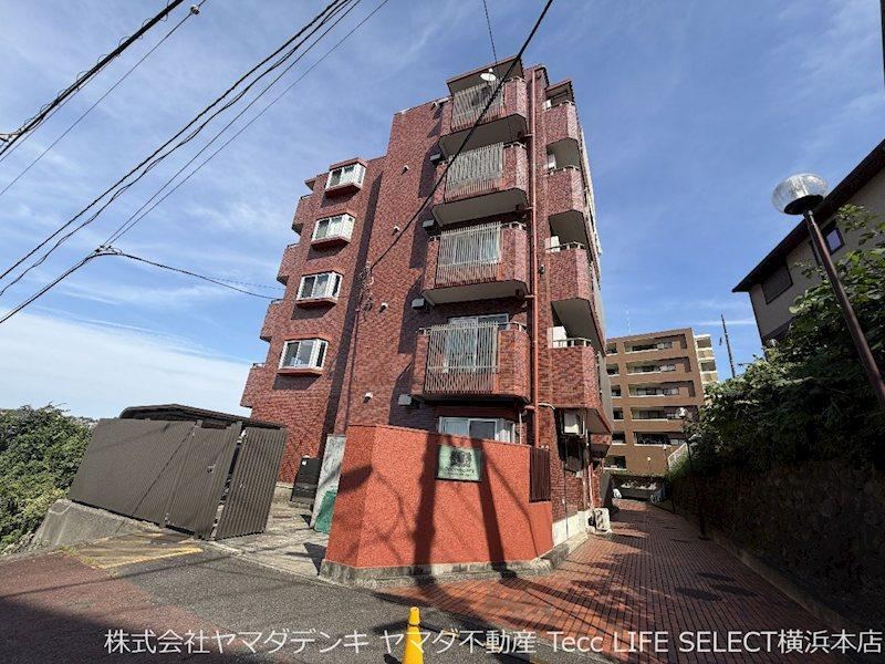 2LDK apartment in Totsuka Ward, Yokohama, Kanagawa - Photo 1