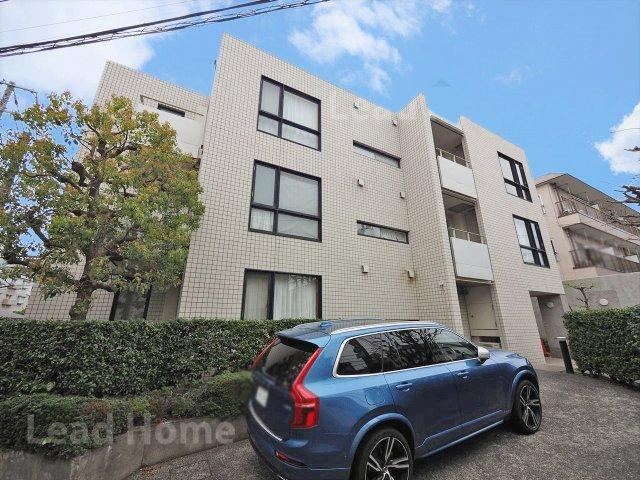 2LDK apartment in Setagaya Ward, Tokyo - Photo 1