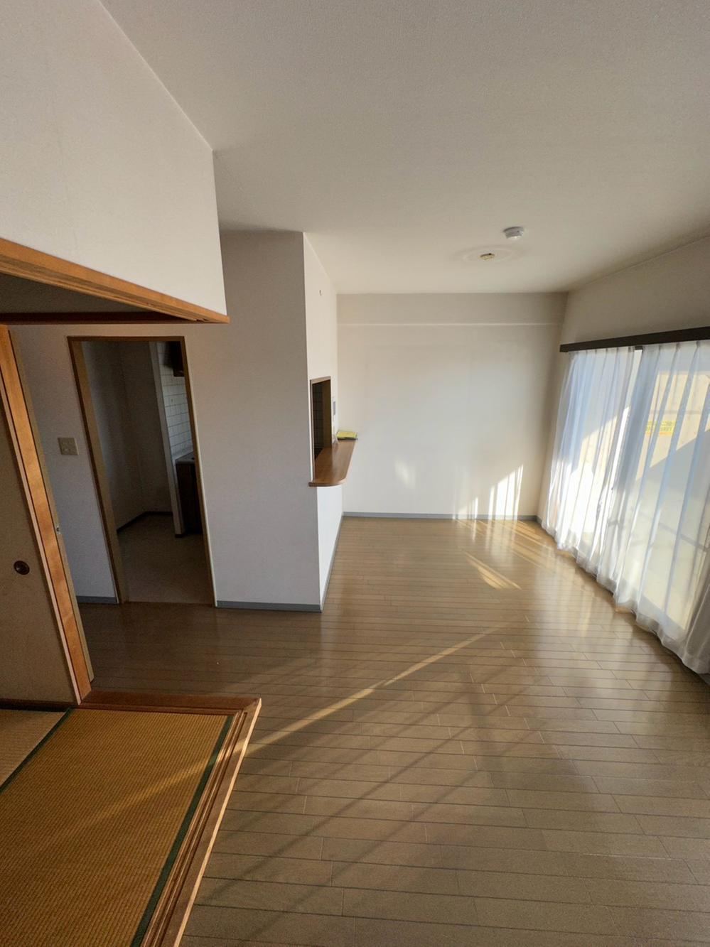 3LDK apartment in Yao, Osaka - Photo 1
