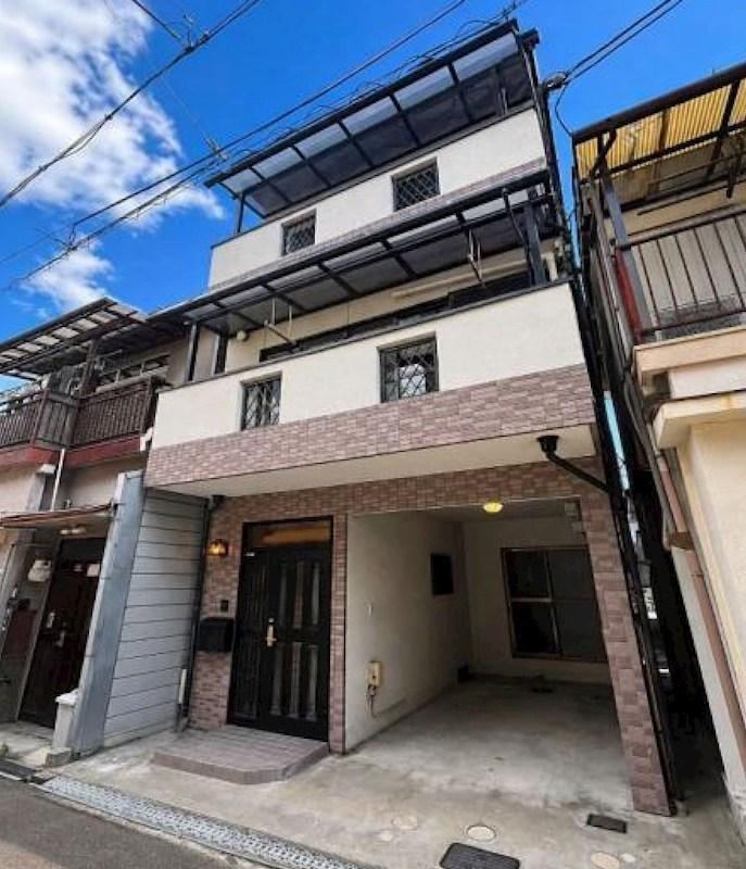 3DK+S house in Settsu, Osaka - Photo 1