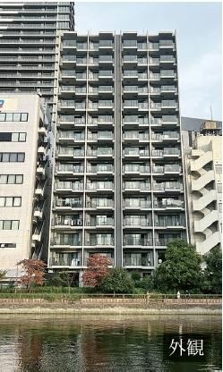 3LDK+S apartment in Minato Ward, Tokyo - Photo 1