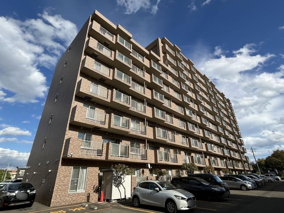 3LDK apartment in Nishi Ward, Sapporo, Hokkaido - Photo 1