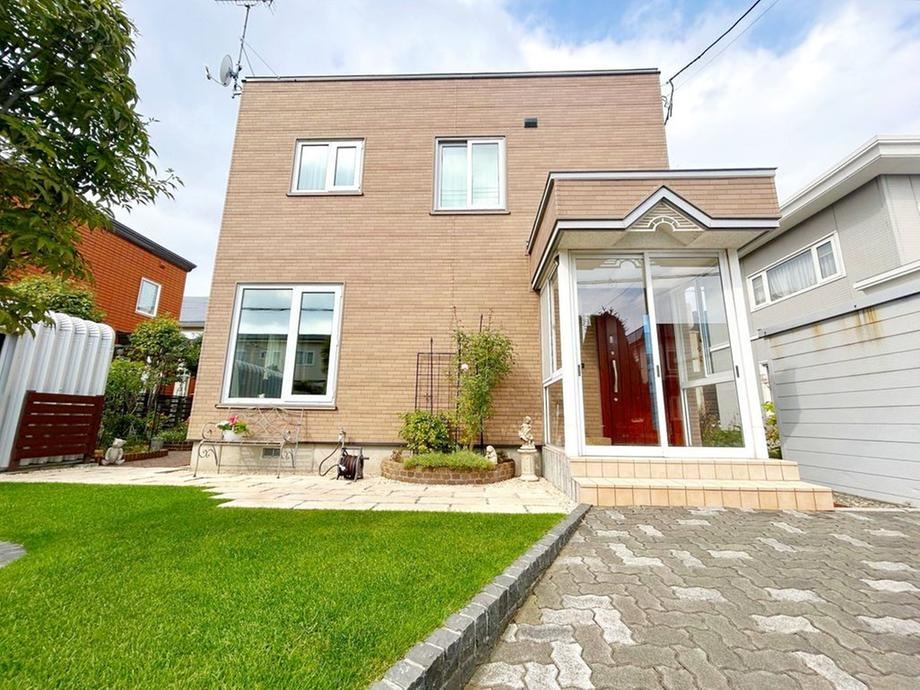4LDK house in Teine Ward, Sapporo, Hokkaido - Photo 1
