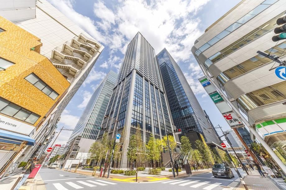 2LDK apartment in Minato Ward, Tokyo - Photo 1